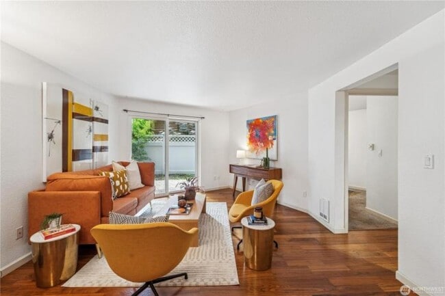Building Photo - 1 bedroom in Seattle WA 98199