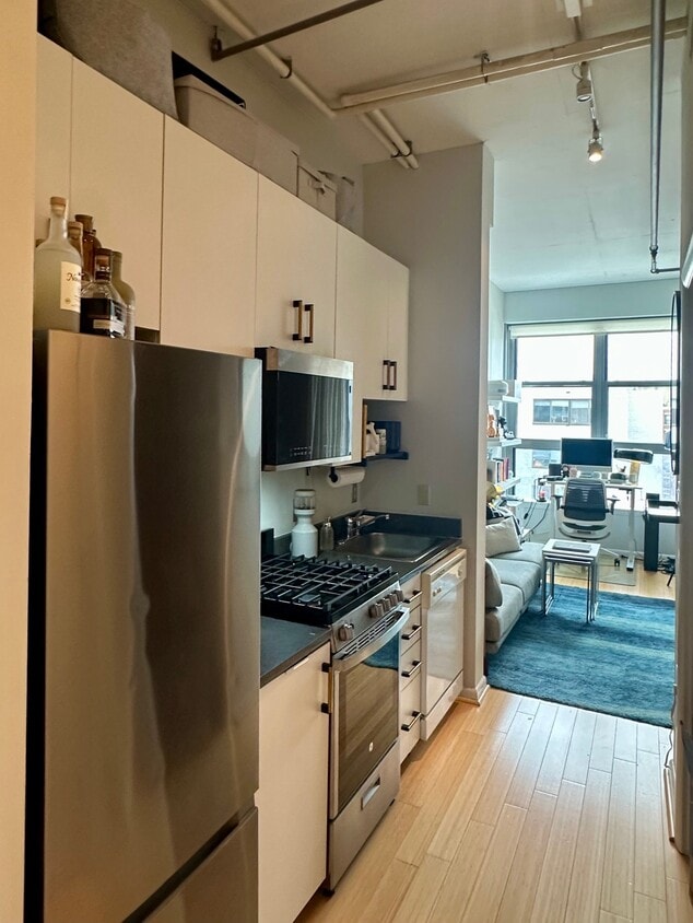 Foto principal - 1300 N St NW