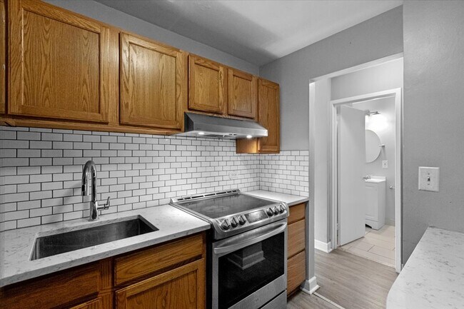 Foto del edificio - 5601 N Sheridan Rd