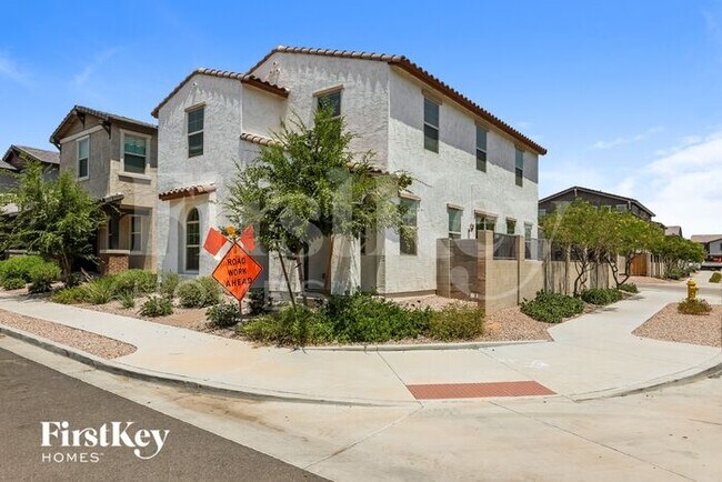 Foto del edificio - 243 N Sunrise