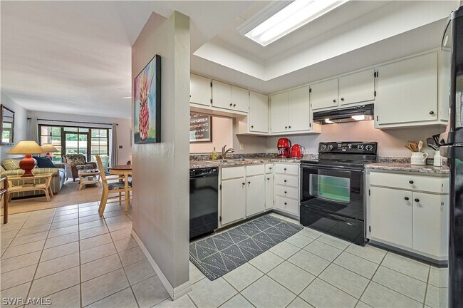 Building Photo - 6146 Whiskey Creek Dr