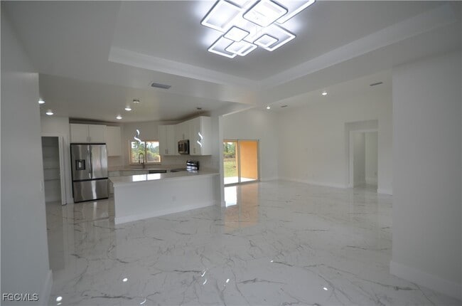 Foto del edificio - 1132 Edelweiss St E