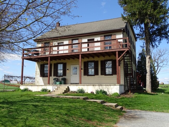 Building Photo - 1291 Creek Rd