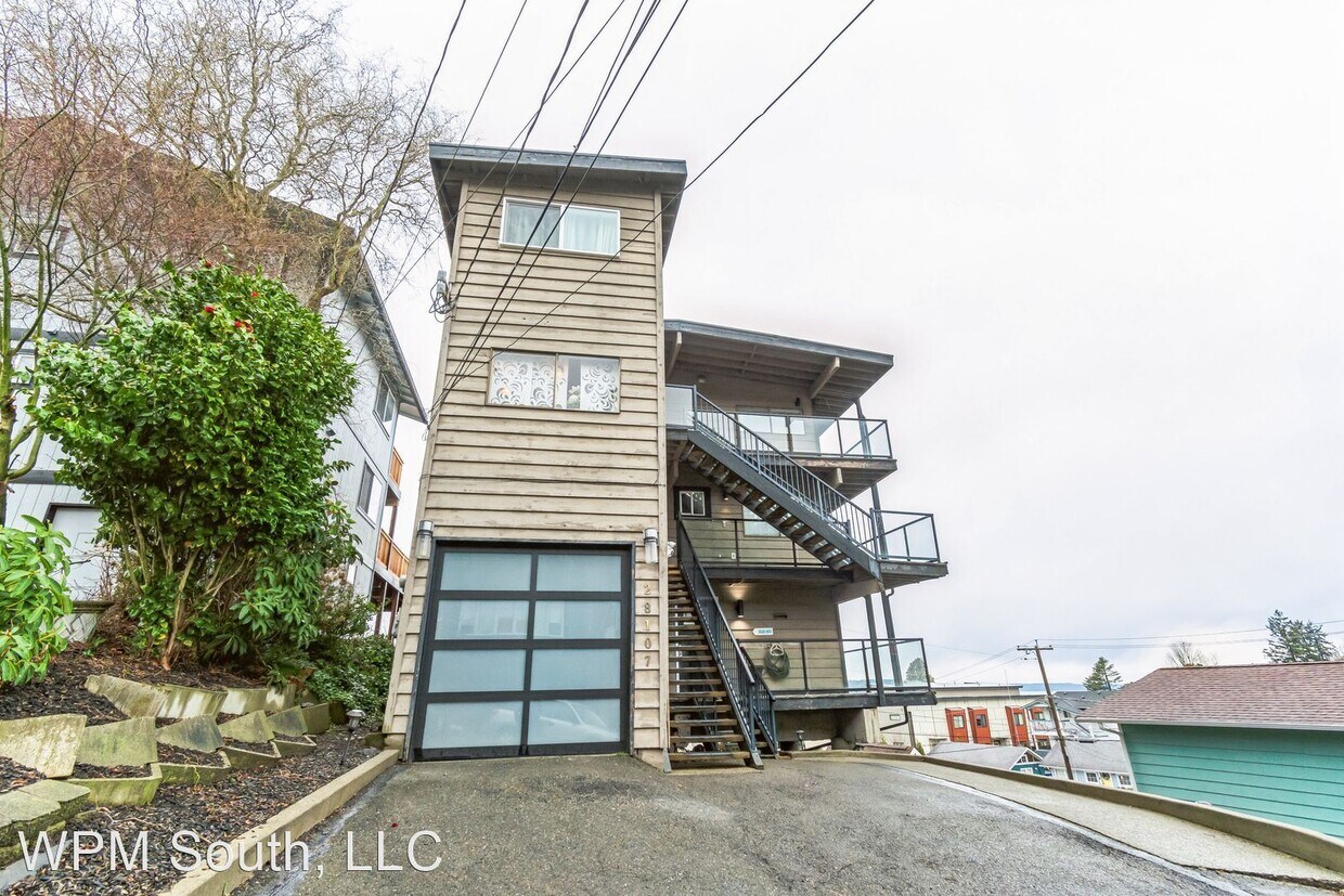 Primary Photo - 4 br, 3 bath House - 28107 9th Place S
