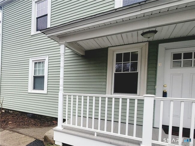 Building Photo - 14 Prospect Hill Rd