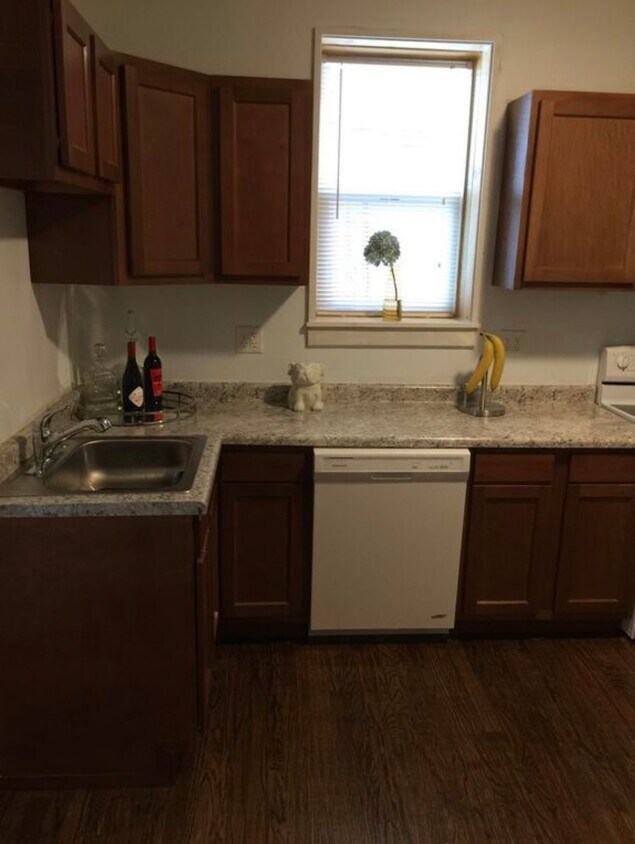 Foto principal - 2921 Brannon Ave