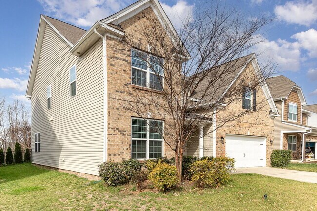 Foto del edificio - 7922 Kelburn Ln