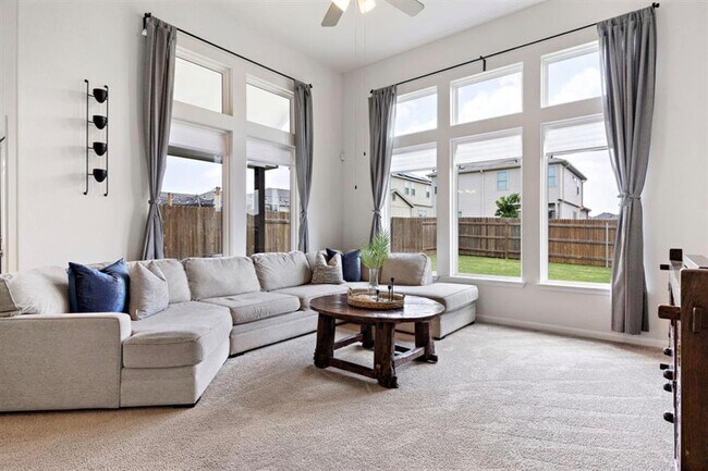 Building Photo - 5837 Bianca Dr