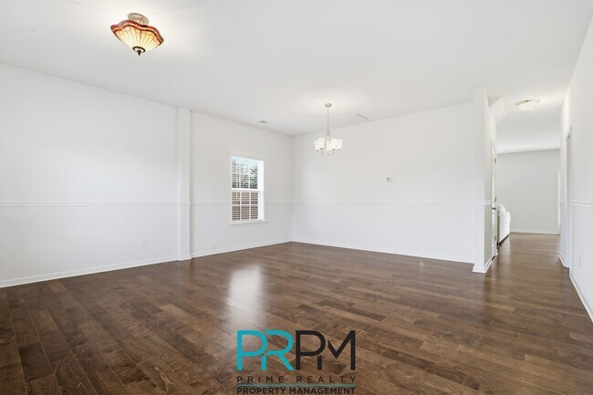 Foto del edificio - 413 Graypointe Dr