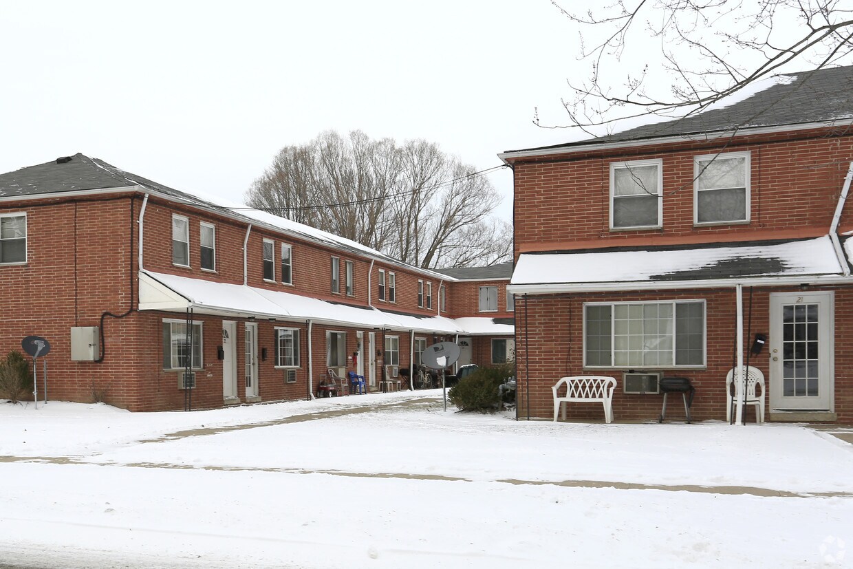 Oberlin Gardens Apartaments - Oberlin Gardens Apartments