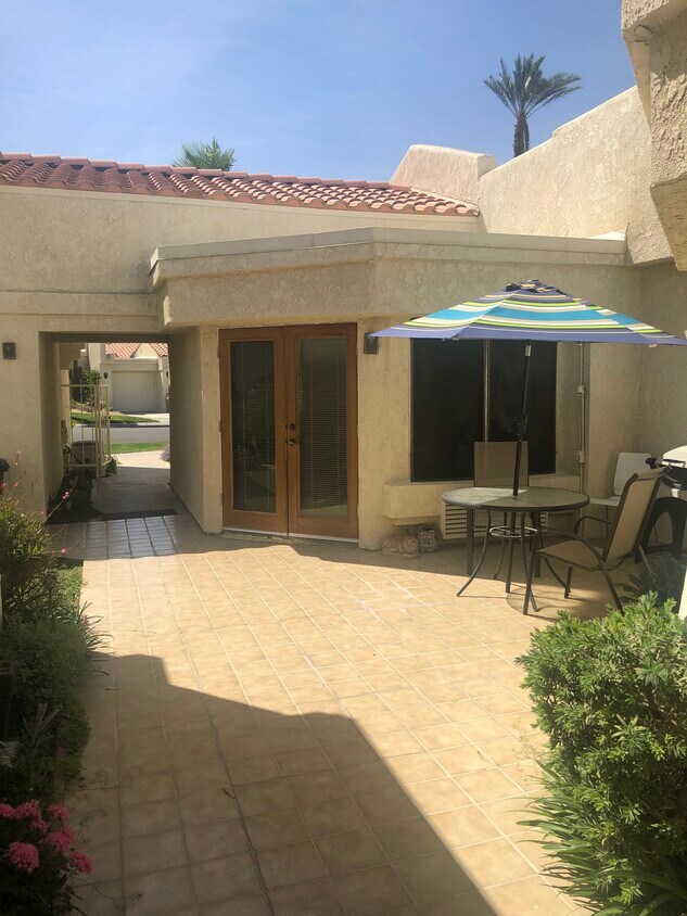 49970 Avenida Vista Bonita Unit Casita, La Quinta, CA 92253 Condo for