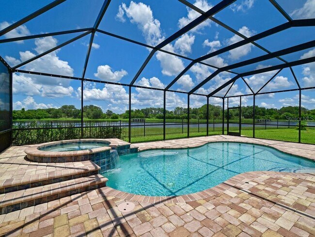 Foto del edificio - 8031 111th Terrace E