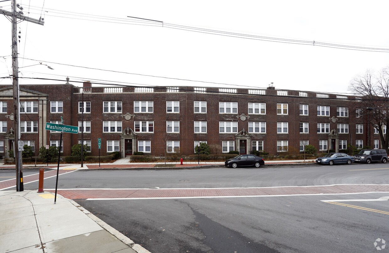 Harborview - Chelsea Harborview Apartments