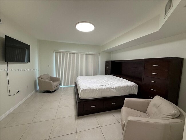 Foto del edificio - 4242 NW 2nd St