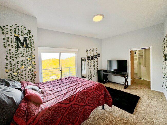 Foto del edificio - 3630 Avenida del Sol