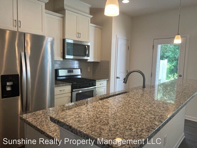 Foto del edificio - 3 br, 2.5 bath House - 140 Thornhill Dr