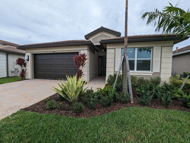 Foto del edificio - 13541 SW Oceanus Blvd
