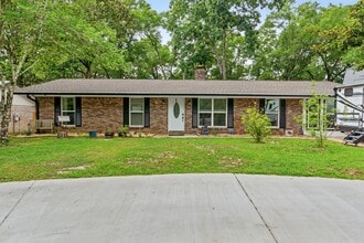 Building Photo - 2442 Duncan Dr