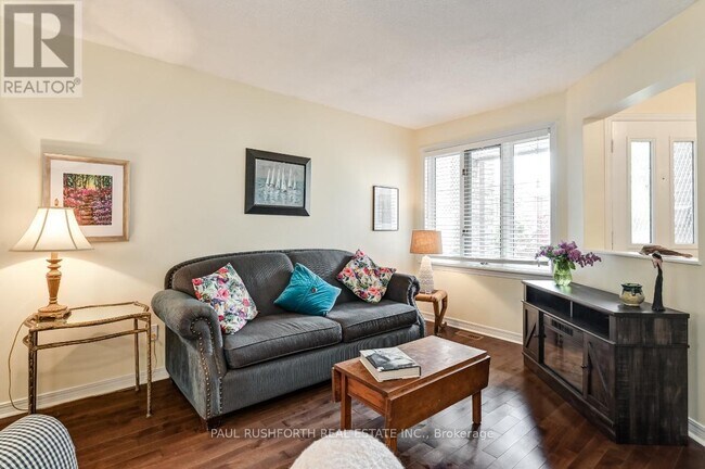 Building Photo - 83 Winnegreen Ct