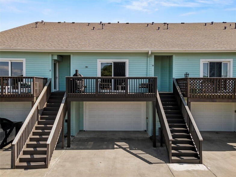 Foto principal - 3100 75th St