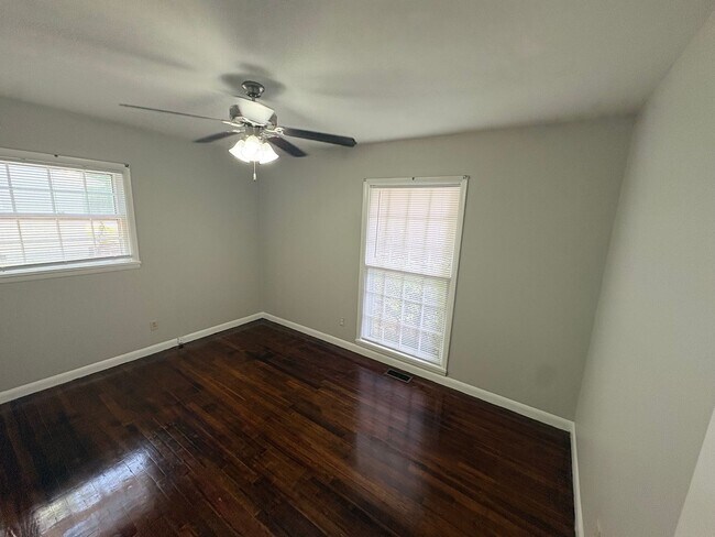 Building Photo - 104 Herty Dr