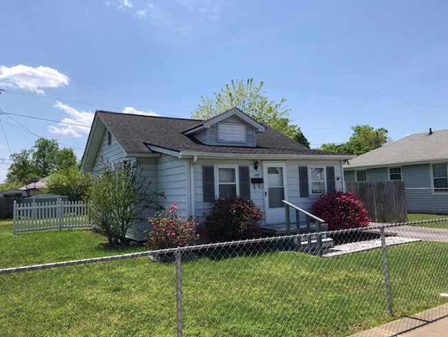 Foto del edificio - 2 Bedroom / 1 Bath  Home Kingsport, TN