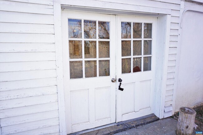 Building Photo - 506 Ridge St
