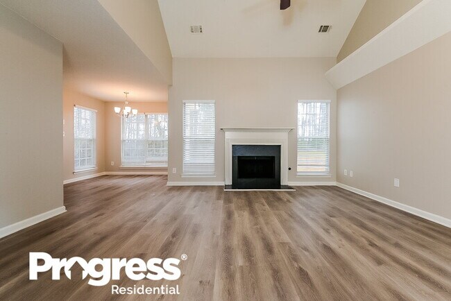 Foto del edificio - 545 Wyntuck Dr