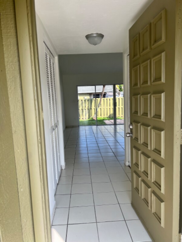 Foto del edificio - 11013 SW 125th Ave