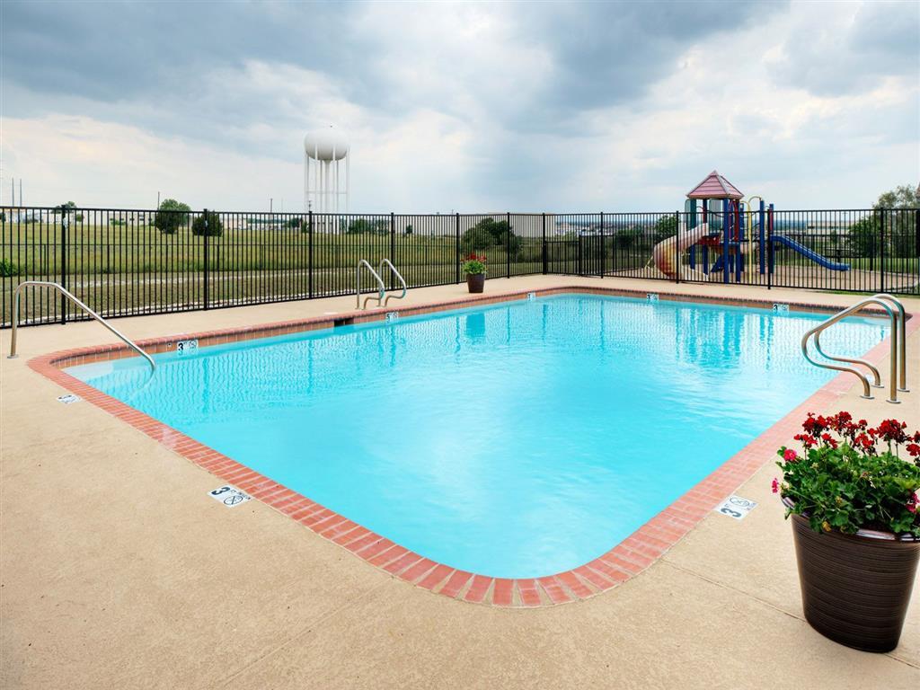 Townhomes at Double Creek Apartments in Round Rock, TX