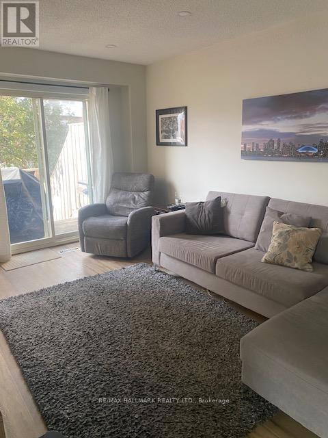 Building Photo - 15 Guildwood Pkwy