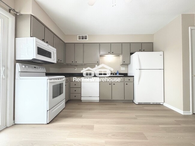 Building Photo - 6202 62nd St