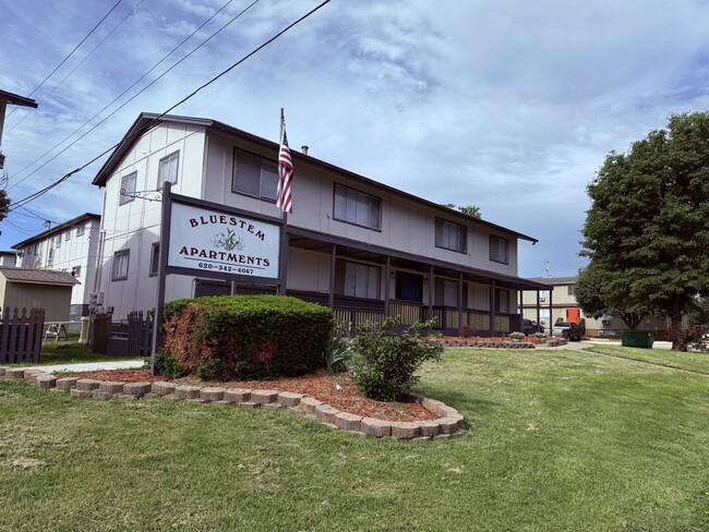 Building Photo - Bluestem Apartments