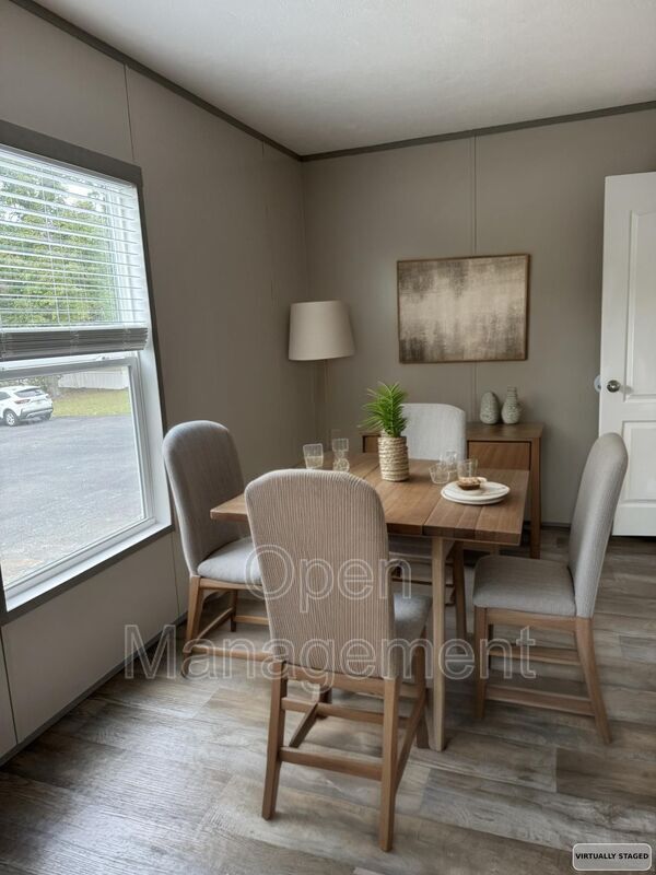 Foto del edificio - 356 Bayhead Dr
