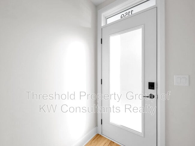 Building Photo - 1159 N 4th St