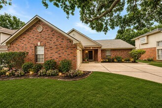 Building Photo - 22319 Rangeview Dr