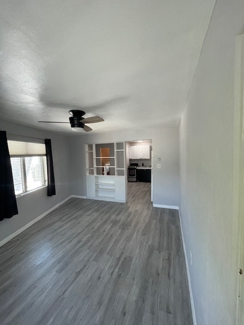 Building Photo - 1508 Dolphin St