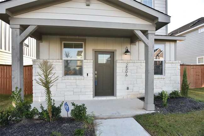Building Photo - 2506 Rose Archer Ln