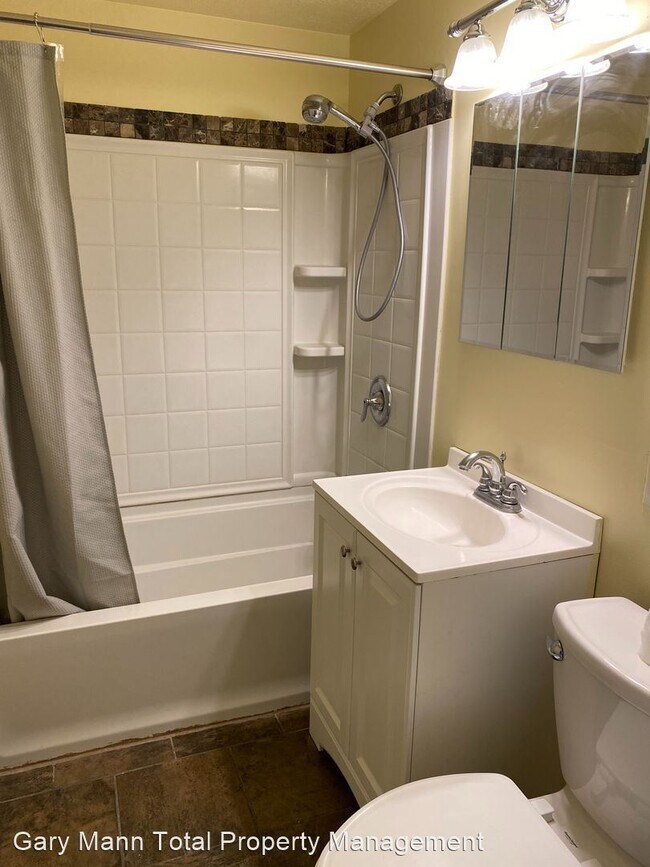 Foto del edificio - 3 br, 1 bath House - 412 N Dale Rd