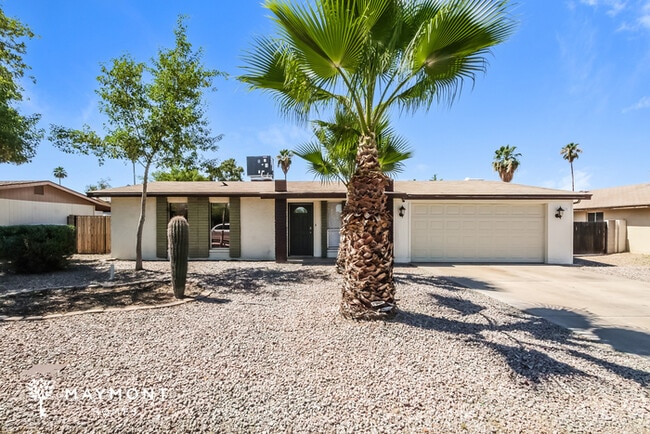 Building Photo - 3117 E Caballero St