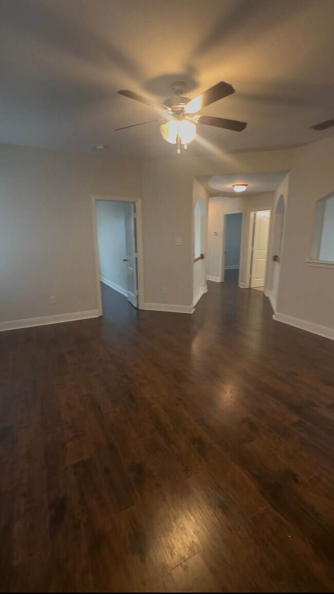 Building Photo - 12138 Pinon Ranch
