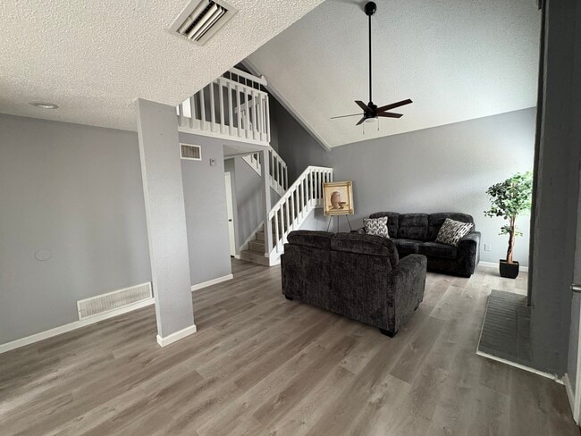 Building Photo - 2125 Stradivarius Ln