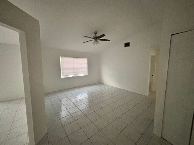 Building Photo - 2111 Hancock Bridge Pkwy