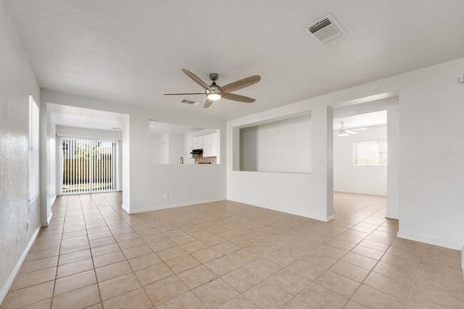 Photo - 3/2 Gem Near Palo Alto College House