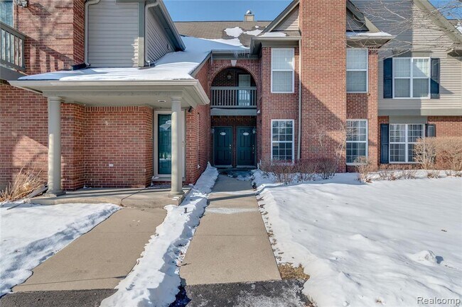 Foto del edificio - 28515 Carlton Way Dr