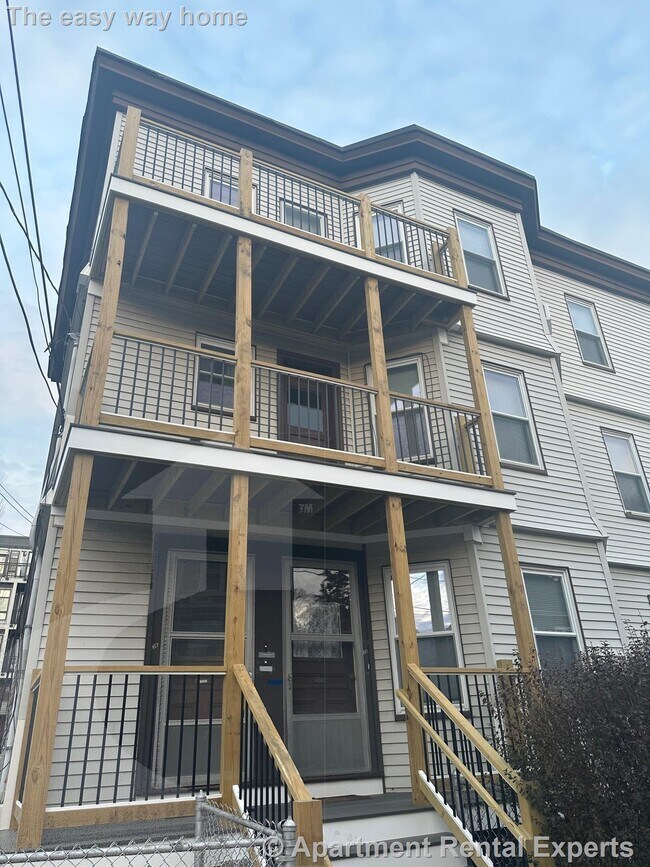 Building Photo - 36-38 Princeton St Unit #2