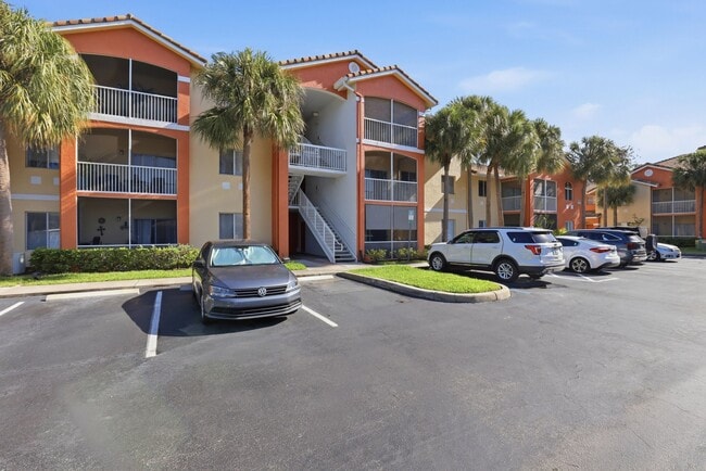 Building Photo - 6321 Aragon Way