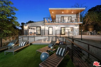 Building Photo - 3936 Farley Ct