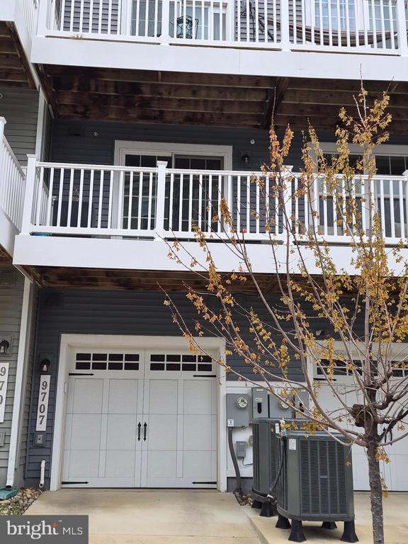 Foto del edificio - 9707 Glassy Creek Way