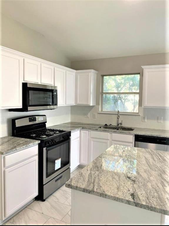 Building Photo - 3818 Top Rock Ln